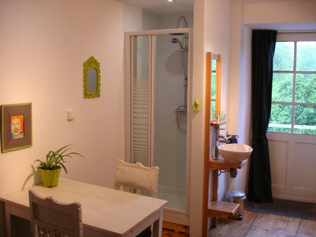 Les Deux Velos Chambres D'Hotes-Table D'Hotes Biert Exteriör bild